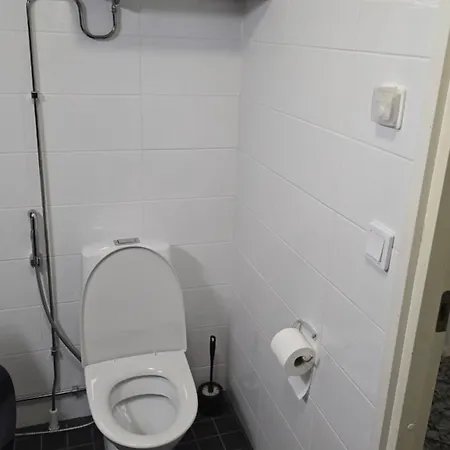 55 Nelioeinen Tilava Rivitalokaksio, 1-4hloe, Taeydellinen Keittioe, Uudet Kodinkoneet, Laadukas Sauna, Tv, Netflix, Wifi, Kuivaava Pyykinpesukone, Itsekirjautuminen 24h, Avainsaeiloeboxi Koodilla Seinäjoki